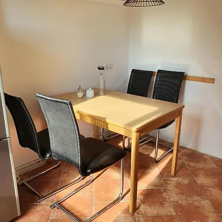 Helle, Moderne Altbauwohnung In Zentrumsnaehe Daire *